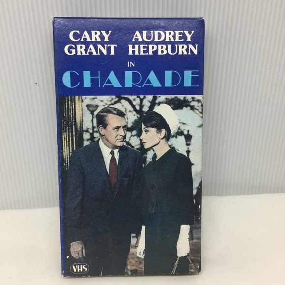 VHS Charade Cary Grant Audrey Hepburn Color Mystery Suspense - Picture 1 of 3